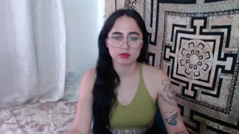 N I N A online show from 01.27.25