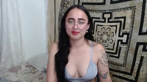 N I N A online show from 02.03.25