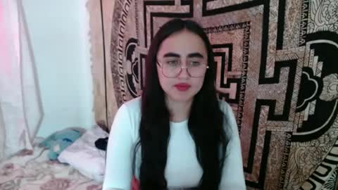 N I N A online show from 09.19.25