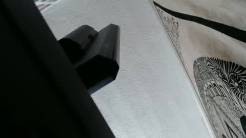 N I N A online show from 10.07.25