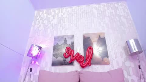 Nina Medux online show from 02.19.25