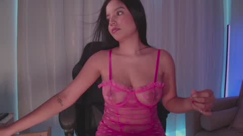  Nina  online show from 01.16.25