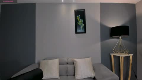  Nina  online show from 04.27.26
