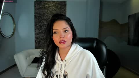 Snapshot of ninamichelle_ chatting on 06.05.26 Nina online show from 06.05.26