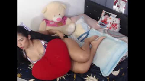 Snapshot of ninapalmer chatting on 10.25.25 Ninapalmer online show from 10.25.25