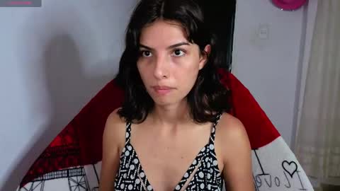 Snapshot of ninasky19 chatting on 04.16.26 ninasky19 online show from 04.16.26