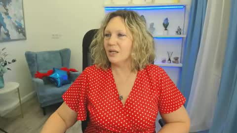 ninastarle online show from 04.29.26