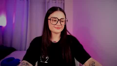 ninavolkov online show from 10.17.25