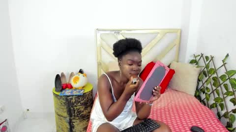 Ninawilins994 online show from 09.13.25