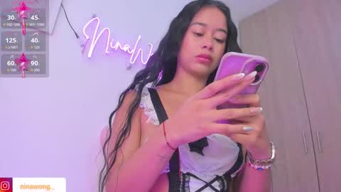 Snapshot of ninawong_ chatting on 10.28.25 Nina online show from 10.28.25