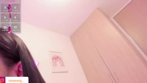 Snapshot of ninawong_ chatting on 11.13.25 Nina online show from 11.13.25