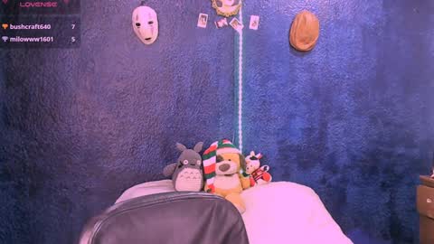 Snapshot of ninayellow chatting on 12.09.24 Nina online show from 12.09.24