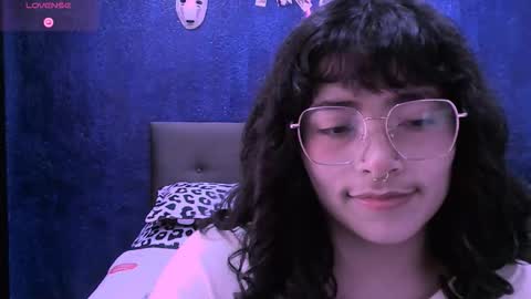 Snapshot of ninayellow chatting on 10.20.25 Nina online show from 10.20.25