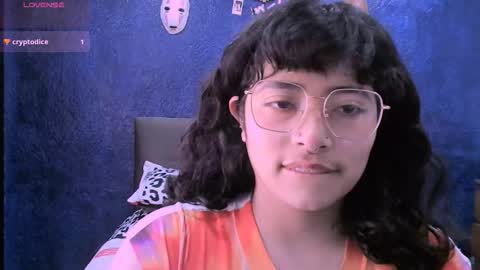 Snapshot of ninayellow chatting on 10.24.25 Nina online show from 10.24.25