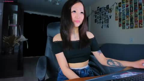 Yumi  ig yumibaee online show from 05.23.26