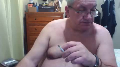 Snapshot of nionios67 chatting on 12.21.25 Dennis online show from 12.21.25