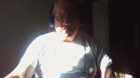 Snapshot of nionios67 chatting on 04.06.26 Dennis online show from 04.06.26