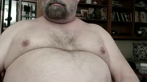 Nip Fun Bear online show from 02.21.25