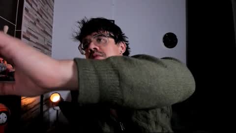 Snapshot of nipsfetich chatting on 01.08.26 Steven online show from 01.08.26