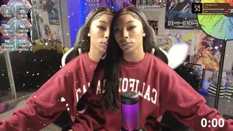 NIVIA WOLFE online show from 12.05.25