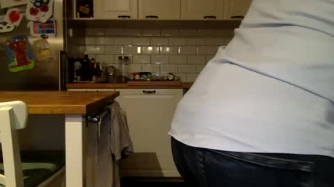 Snapshot of nixomuc chatting on 03.10.25 nixomuc online show from 03.10.25