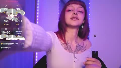 Snapshot of nixxi_ chatting on 06.21.26 nix online show from 06.21.26