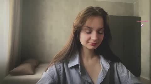 Snapshot of no_rose_without_a_thorn chatting on 05.21.26 Nora online show from 05.21.26