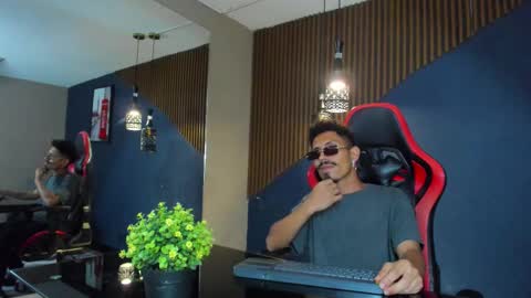 Noah online show from 03.04.26