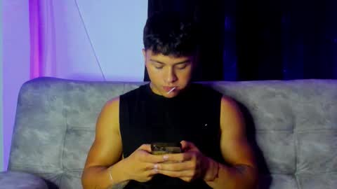 Snapshot of noah_223 chatting on 12.15.25 noah_223 online show from 12.15.25