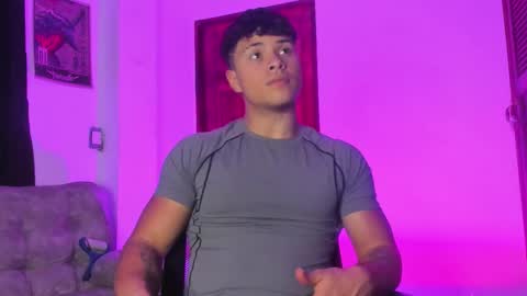 Snapshot of noah_223 chatting on 02.14.26 noah_223 online show from 02.14.26