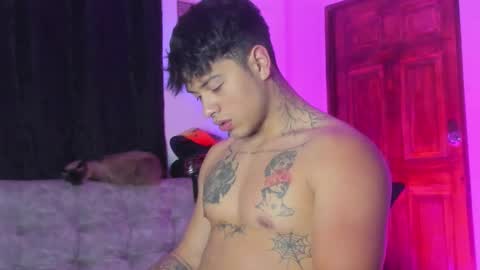 Snapshot of noah_223 chatting on 02.25.26 noah_223 online show from 02.25.26