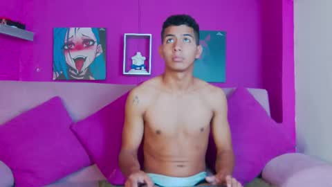 Snapshot of noah_greenhart chatting on 12.22.25 Noah online show from 12.22.25