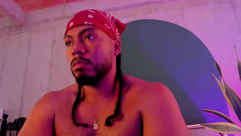 Snapshot of noah_jones__ chatting on 01.18.25 Noah online show from 01.18.25