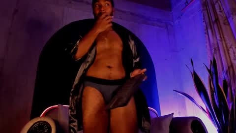 Snapshot of noah_jones__ chatting on 02.20.25 Noah online show from 02.20.25