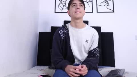 Snapshot of noah_loveboy chatting on 03.31.26 Noah online show from 03.31.26