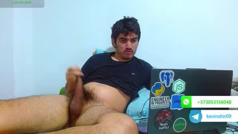 Snapshot of noah_meyer_ chatting on 11.21.25 noah_meyer_ online show from 11.21.25