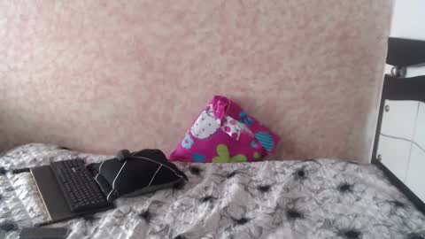 Snapshot of noah_roberts_ chatting on 01.11.25 Noah online show from 01.11.25