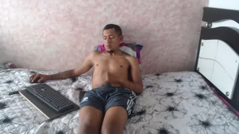 Snapshot of noah_roberts_ chatting on 01.15.25 Noah online show from 01.15.25