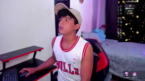 noah_smith04 online show from 10.06.25