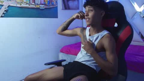 NOAH SMITH online show from 03.12.26