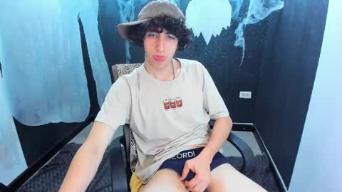 noah_sokolov online show from 10.25.25