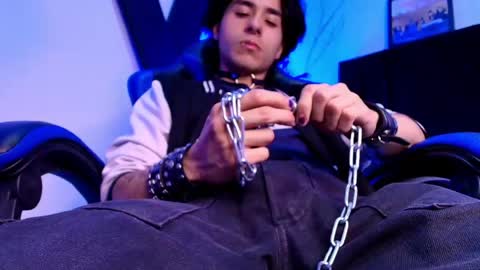 noah_starks online show from 05.05.26