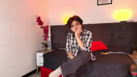 noah_starks online show from 05.20.26