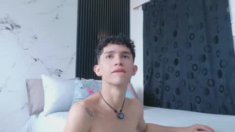 noah tyler  online show from 05.07.26