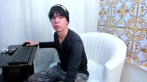 NOAH online show from 05.08.26