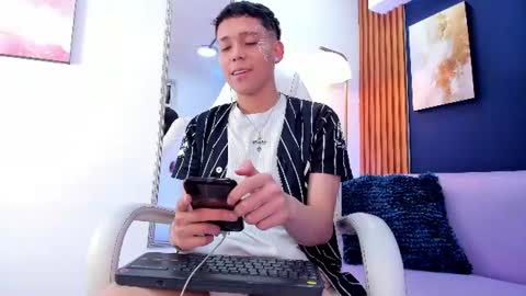 Noah online show from 06.25.26