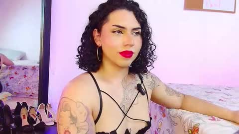 Snapshot of noahmonroe_11 chatting on 11.23.25 noahmonroe_11 online show from 11.23.25