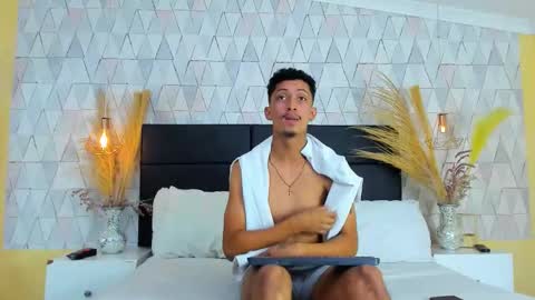 Snapshot of noahosorio chatting on 03.27.26 Noah online show from 03.27.26