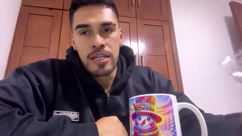 noahsexx98 online show from 10.23.25