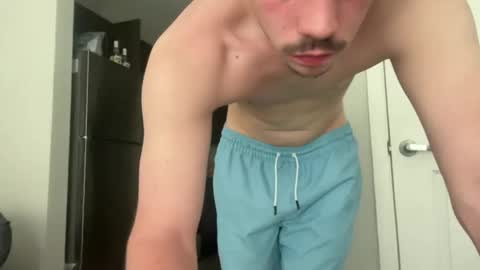 Snapshot of noahsmith1900 chatting on 04.10.26 noahistrue online show from 04.10.26